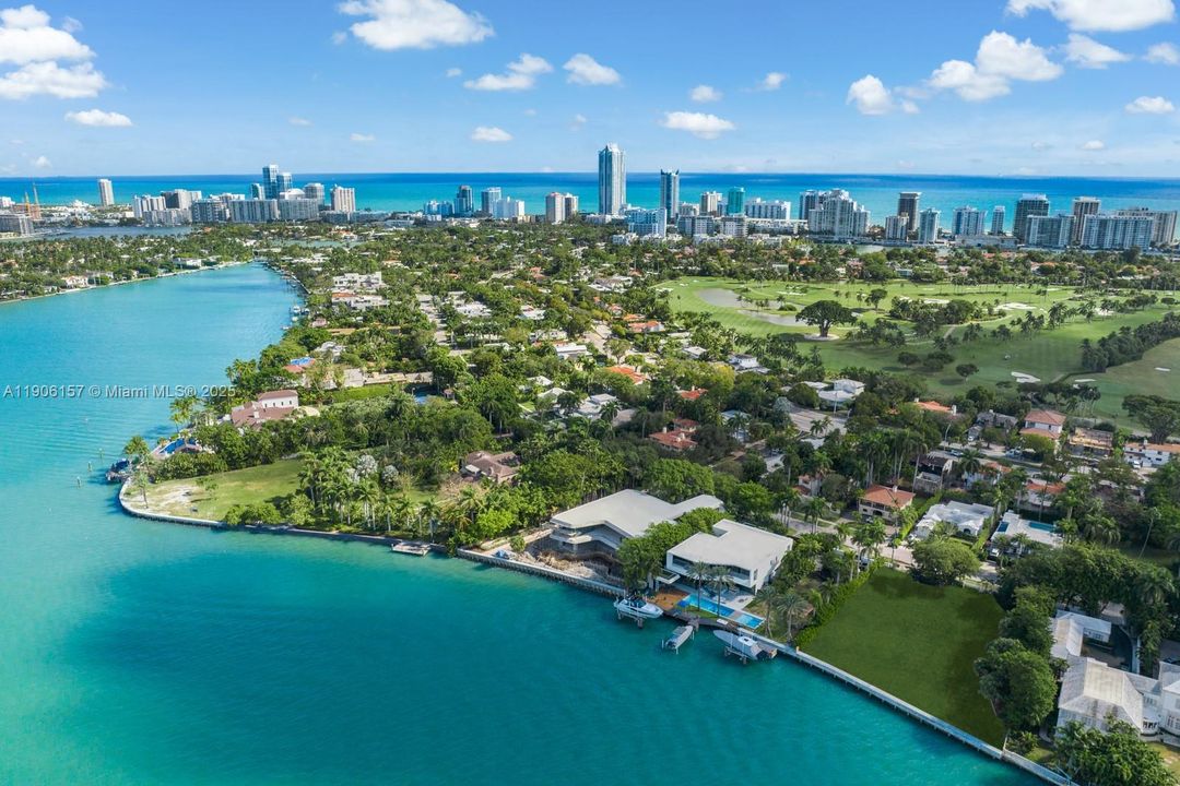 待售: $39,500,000 (0.64 acres)