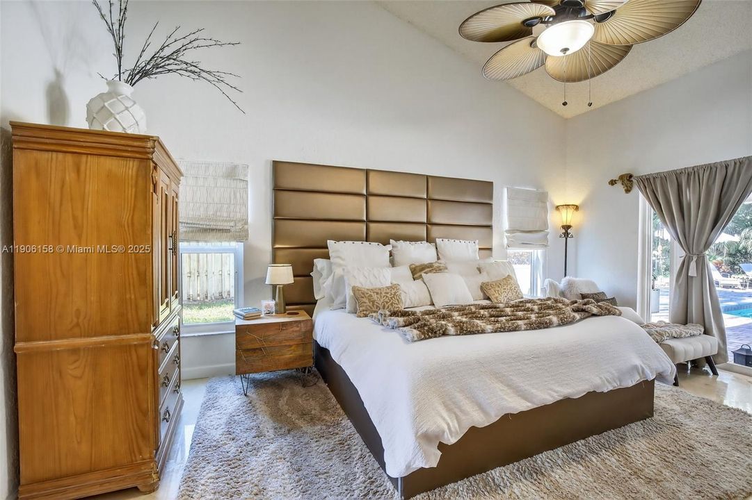 Active With Contract: $850,000 (4 beds, 2 baths, 2779 Square Feet)