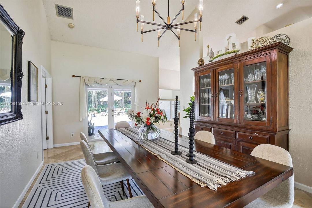 Active With Contract: $850,000 (4 beds, 2 baths, 2779 Square Feet)