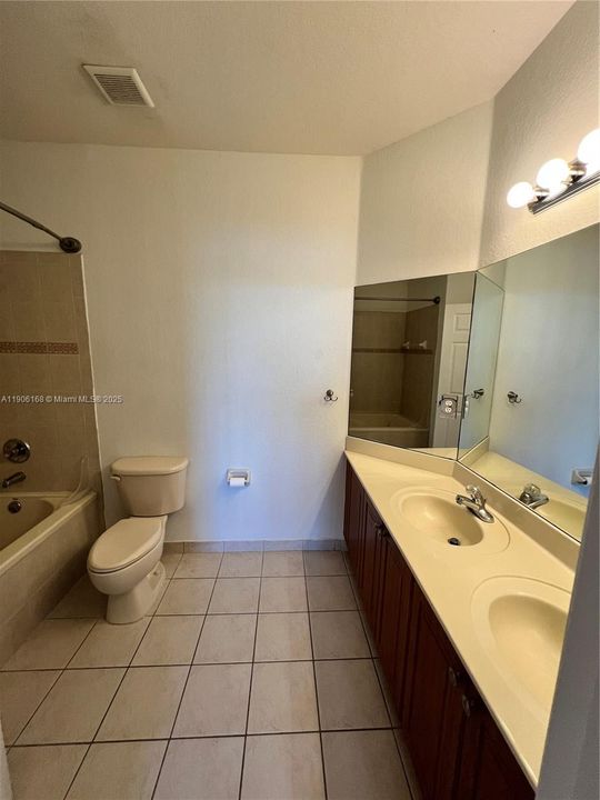 Active With Contract: $3,650 (4 beds, 2 baths, 1894 Square Feet)