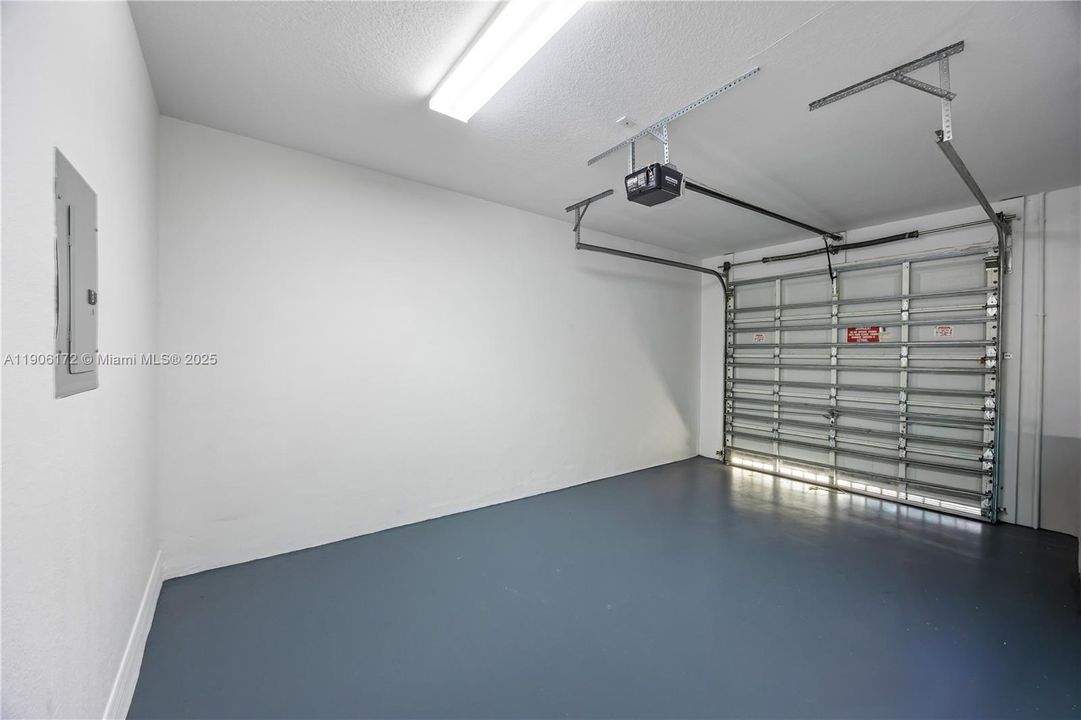 待售: $339,900 (2 贝兹, 2 浴室, 1424 平方英尺)