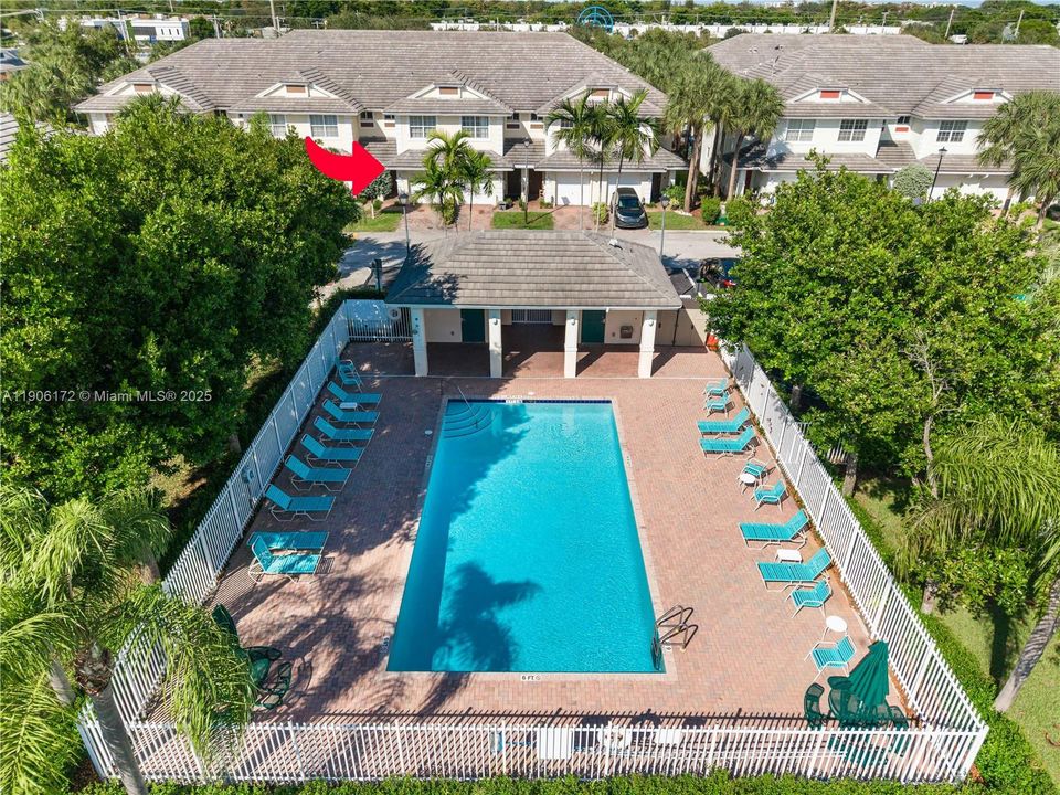 待售: $339,900 (2 贝兹, 2 浴室, 1424 平方英尺)