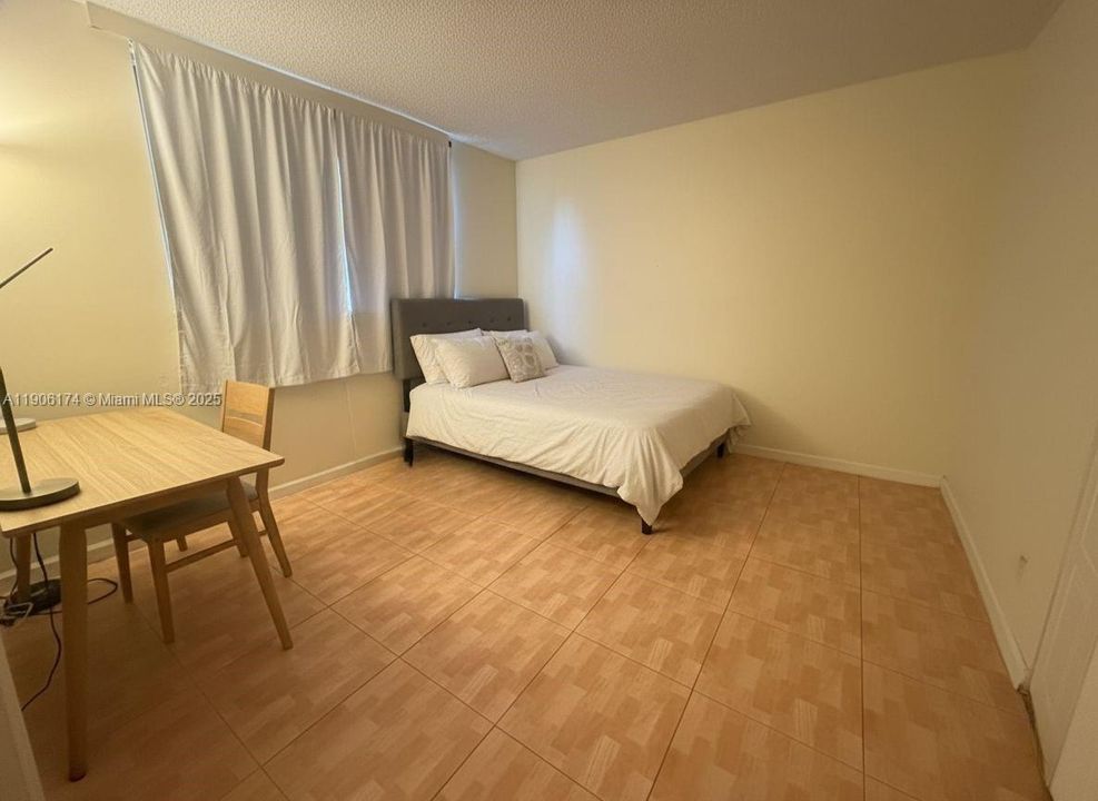 En Venta: $152,000 (2 camas, 2 baños, 1000 Pies cuadrados)