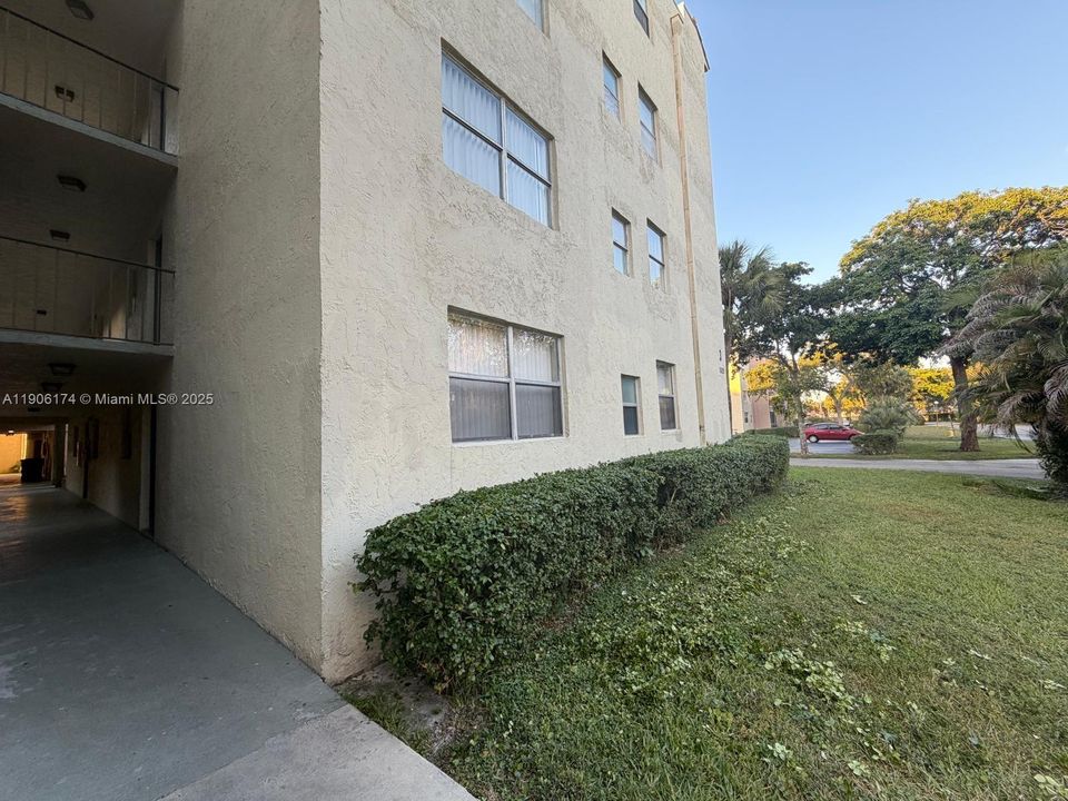 En Venta: $152,000 (2 camas, 2 baños, 1000 Pies cuadrados)