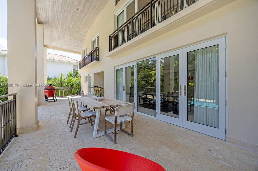 For Rent: $24,500 (6 beds, 6 baths, 5643 Square Feet)