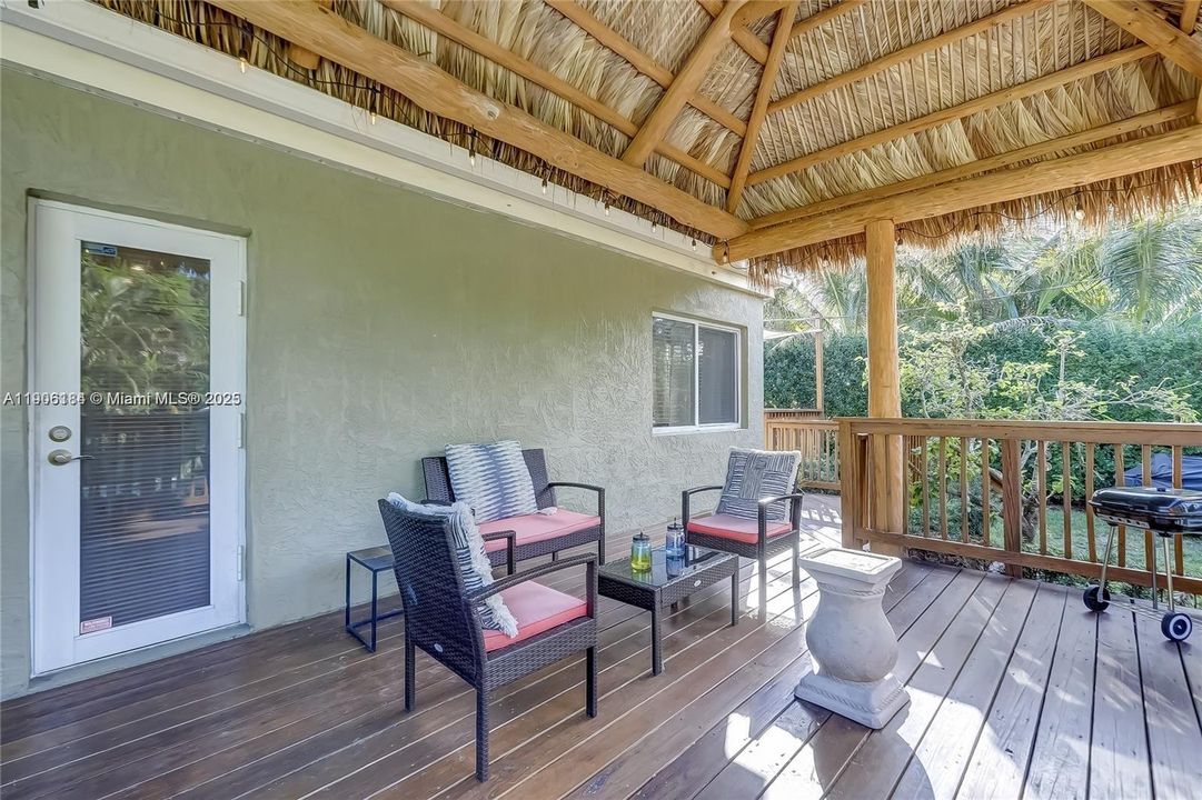 出租: $4,700 (3 贝兹, 2 浴室, 1400 平方英尺)