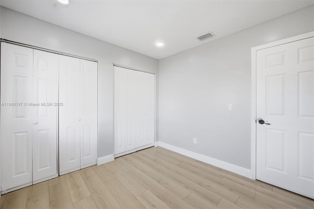 出租: $2,950 (3 贝兹, 2 浴室, 1379 平方英尺)