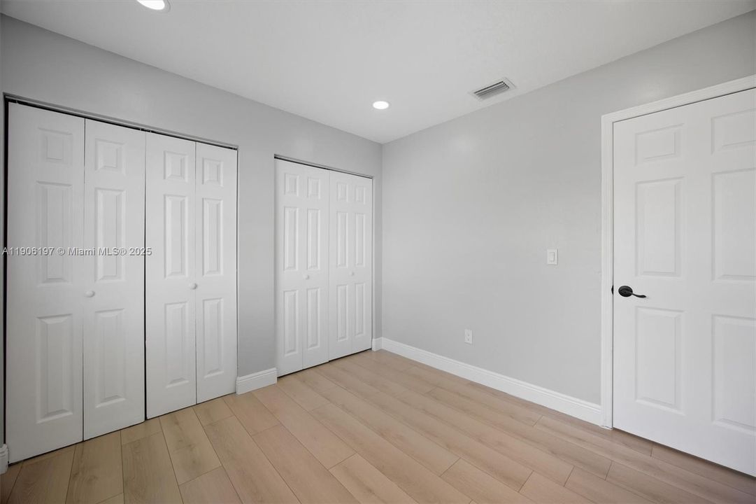 出租: $2,950 (3 贝兹, 2 浴室, 1379 平方英尺)