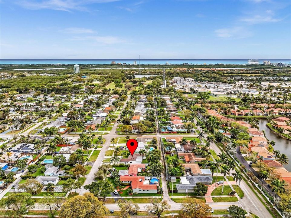 出租: $3,950 (4 贝兹, 3 浴室, 1515 平方英尺)