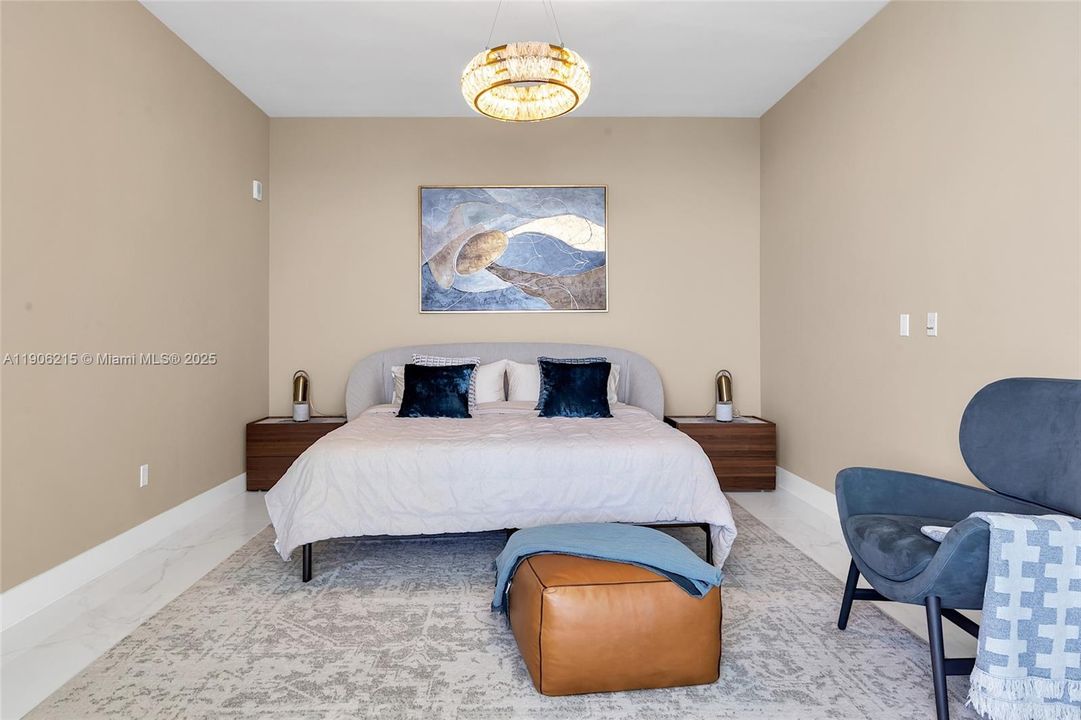 В аренду: $22,000 (3 спален, 4 ванн, 2511 Квадратных фут)