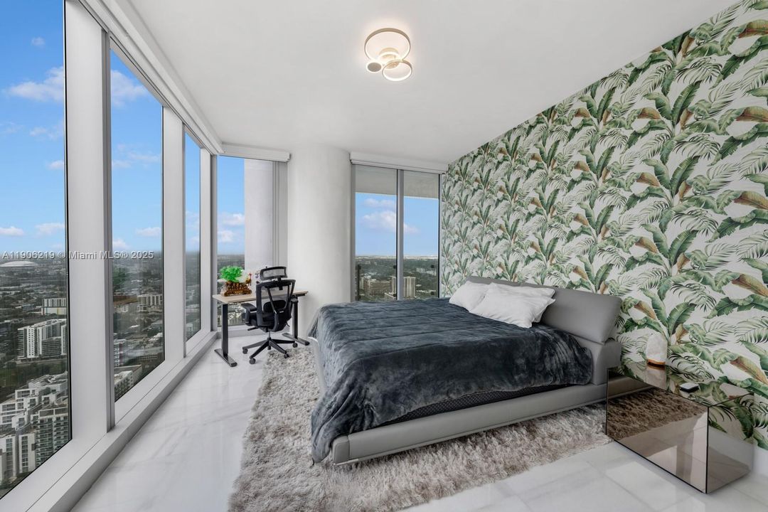 For Sale: $4,650,000 (4 beds, 6 baths, 3788 Square Feet)