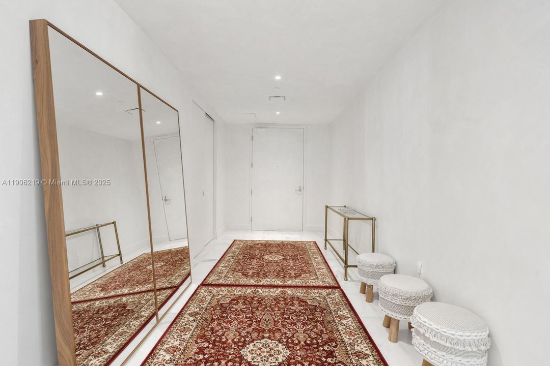 For Sale: $4,650,000 (4 beds, 6 baths, 3788 Square Feet)