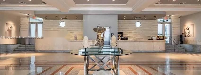 На продажу: $600,000 (1 спален, 1 ванн, 748 Квадратных фут)