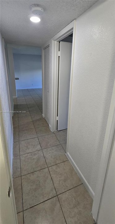 For Rent: $1,900 (2 beds, 1 baths, 223601 Square Feet)