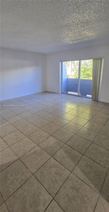 For Rent: $1,900 (2 beds, 1 baths, 223601 Square Feet)