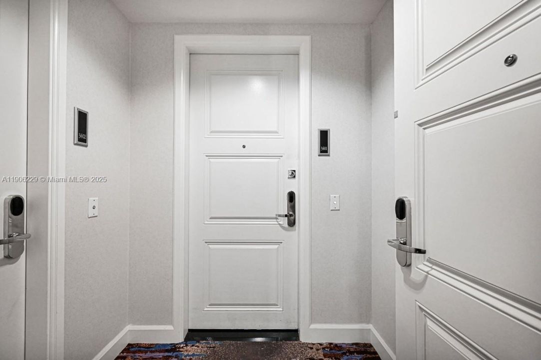 For Rent: $13,900 (2 beds, 2 baths, 1946 Square Feet)