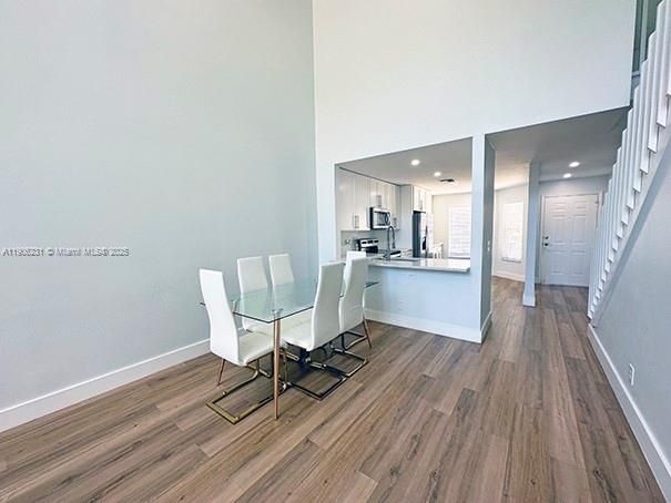 Active With Contract: $420,000 (3 beds, 2 baths, 1386 Square Feet)