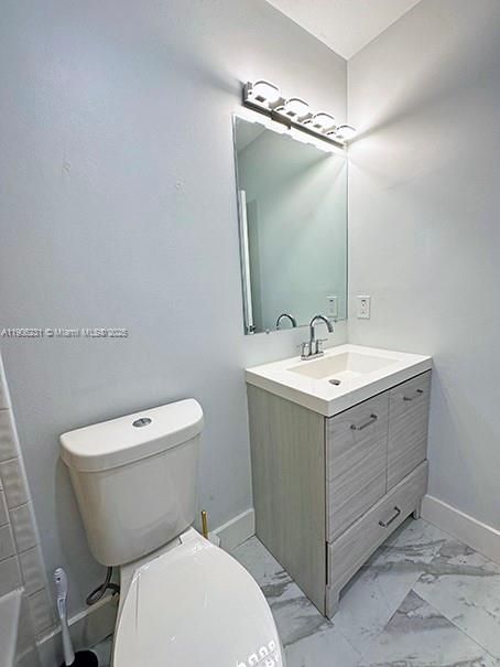 Active With Contract: $420,000 (3 beds, 2 baths, 1386 Square Feet)