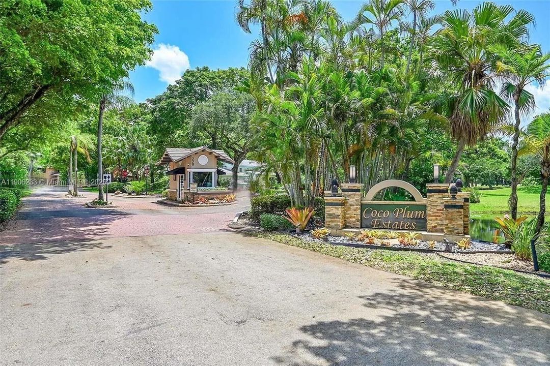 待售: $899,000 (4 贝兹, 2 浴室, 2899 平方英尺)