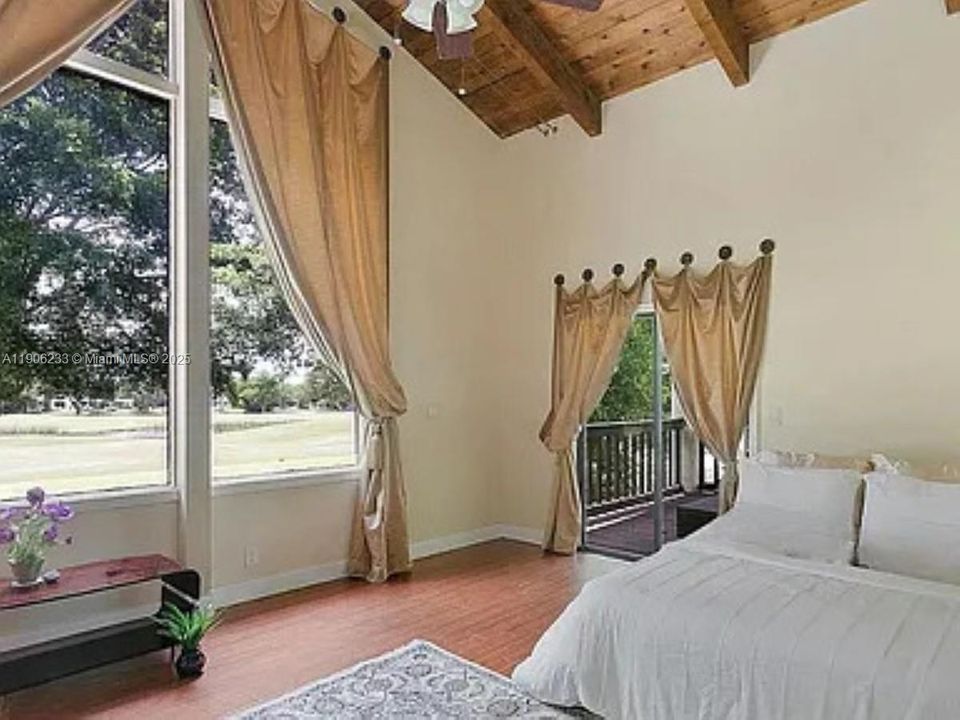 待售: $899,000 (4 贝兹, 2 浴室, 2899 平方英尺)