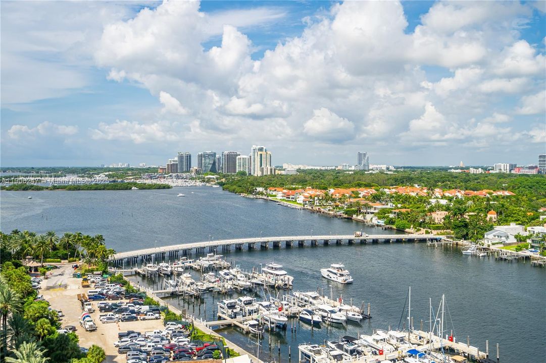 For Rent: $15,000 (3 beds, 4 baths, 2424 Square Feet)