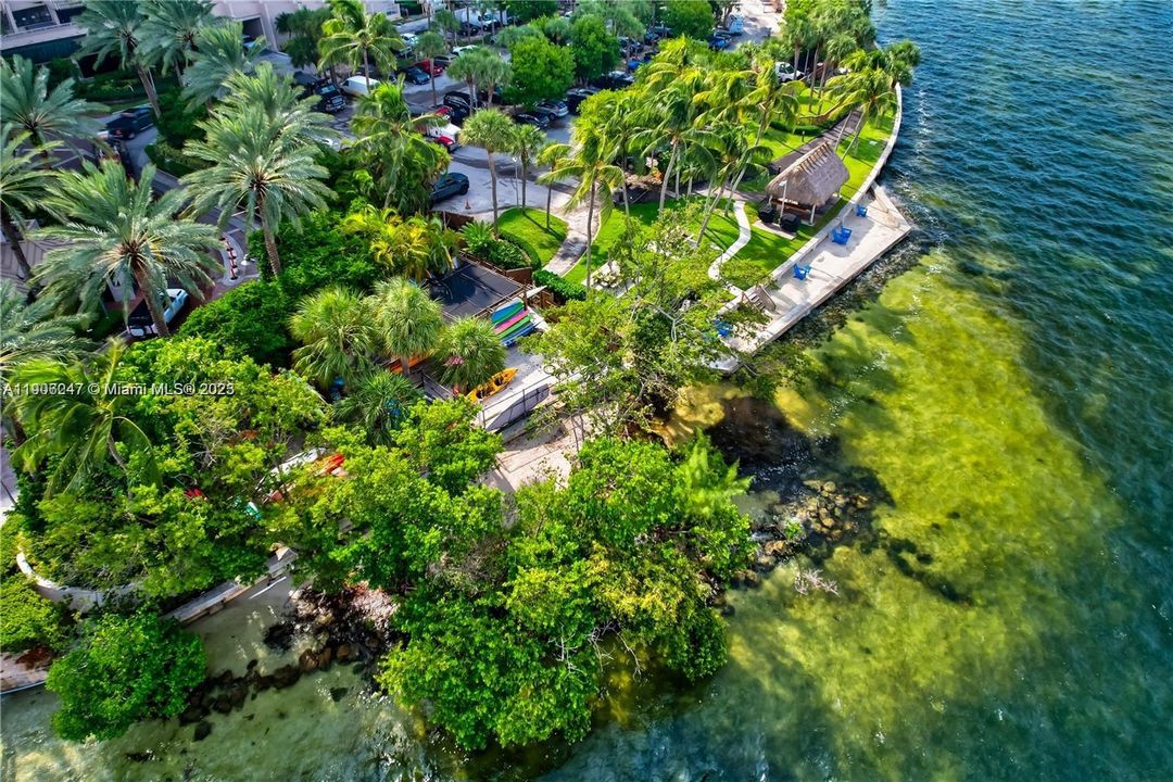 For Rent: $15,000 (3 beds, 4 baths, 2424 Square Feet)