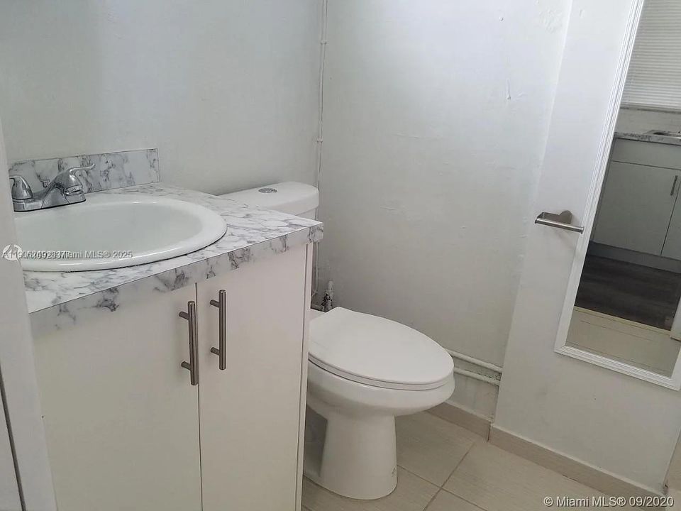 Recently Rented: $1,500 (1 beds, 1 baths, 600 Square Feet)