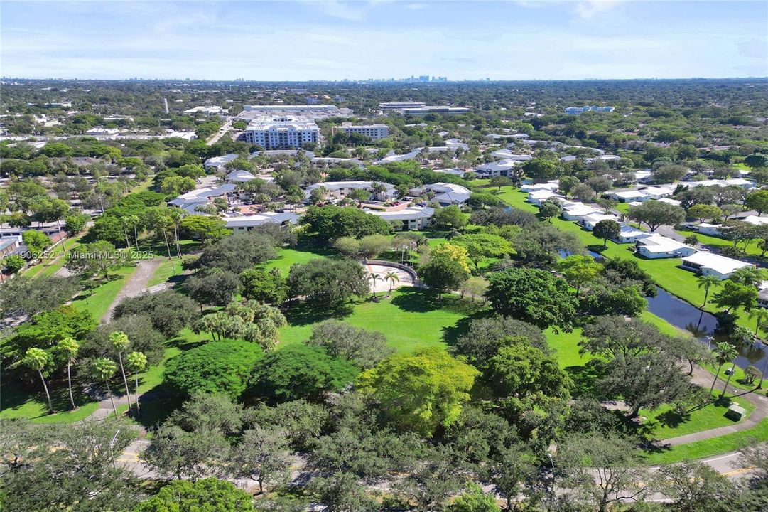 Veteran's Park Behind Unit