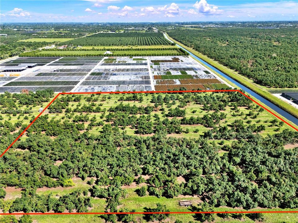 На продажу: $1,350,000 (0 спален, 0 ванн, 0 Квадратных фут)