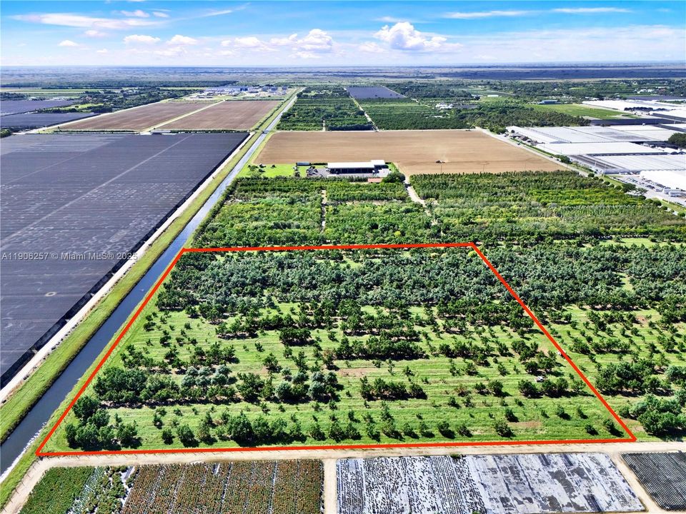 На продажу: $1,350,000 (0 спален, 0 ванн, 0 Квадратных фут)