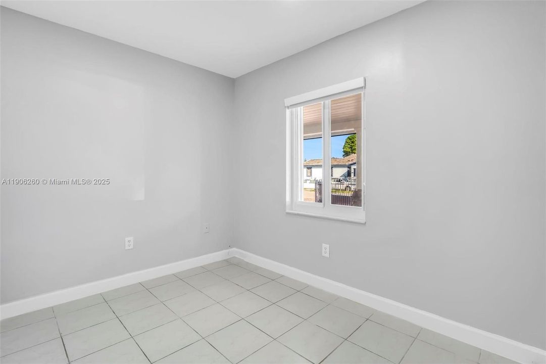 En Venta: $600,000 (4 camas, 3 baños, 2341 Pies cuadrados)