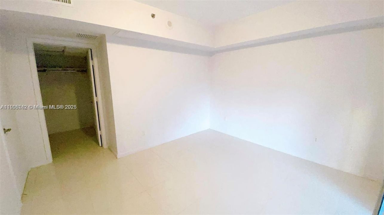 最近租的: $2,500 (1 贝兹, 1 浴室, 732 平方英尺)