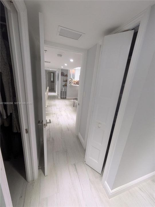 出租: $5,950 (2 贝兹, 2 浴室, 1677 平方英尺)