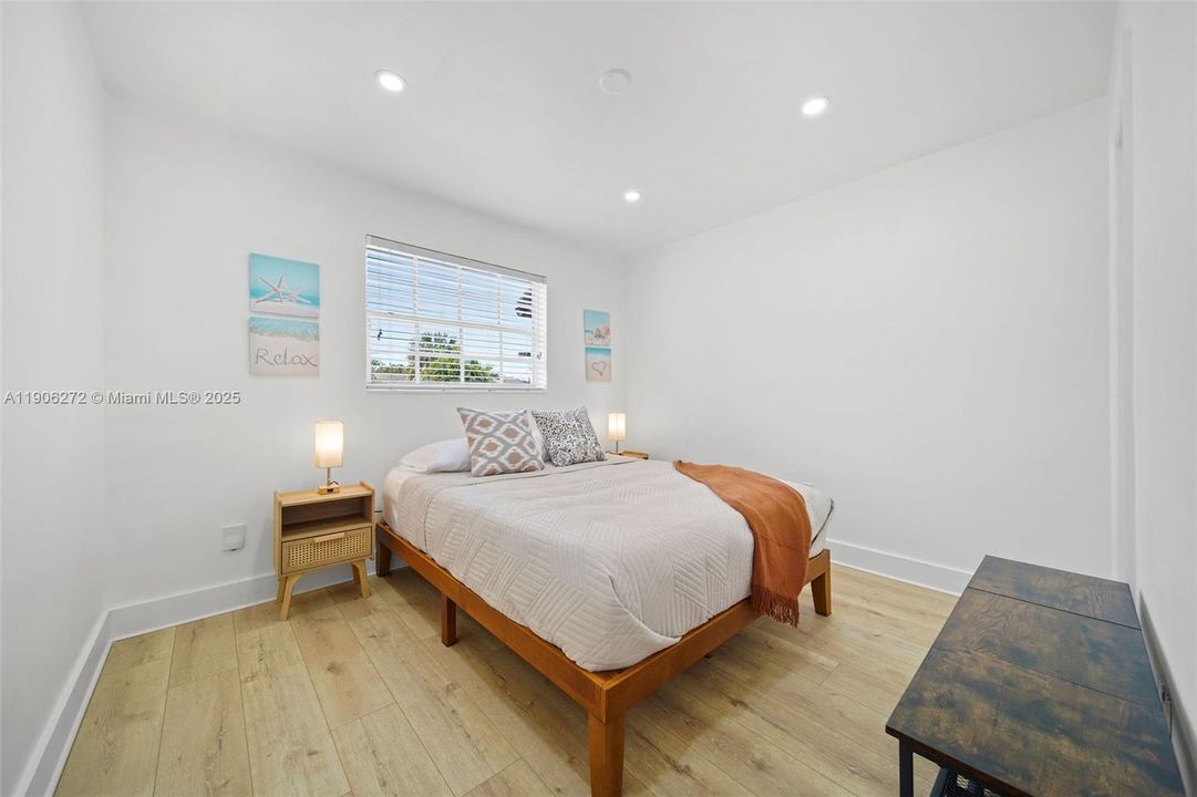 待售: $1,350,000 (5 贝兹, 4 浴室, 3451 平方英尺)