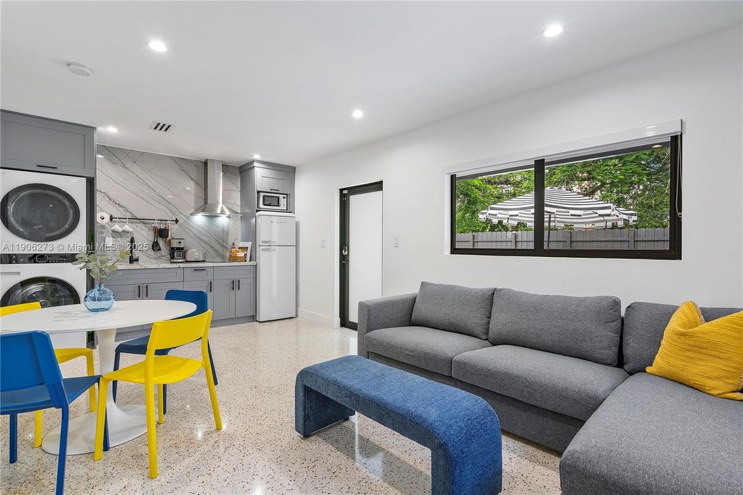 待售: $1,187,500 (0 贝兹, 0 浴室, 1600 平方英尺)