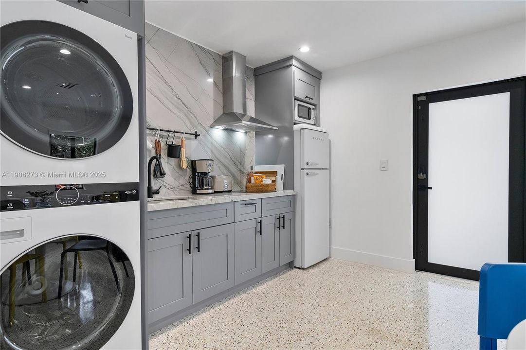 待售: $1,187,500 (0 贝兹, 0 浴室, 1600 平方英尺)