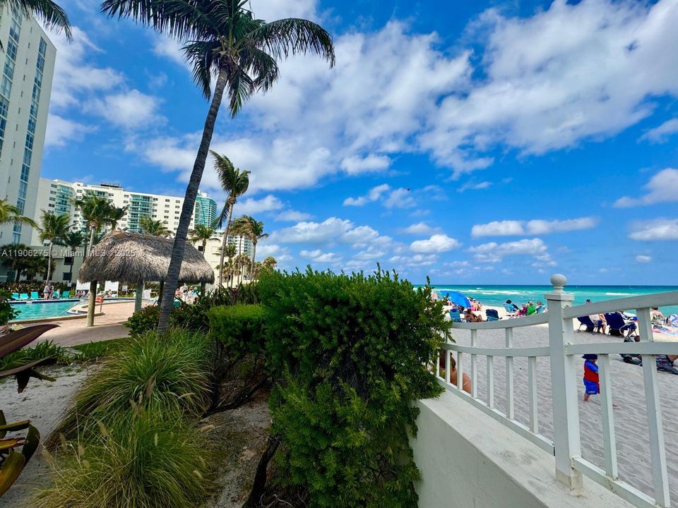 待售: $430,000 (1 贝兹, 1 浴室, 874 平方英尺)