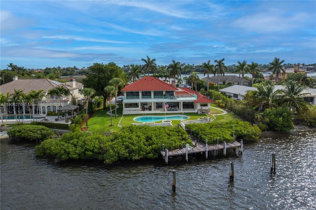 For Sale: $20,500,000 (4 beds, 5 baths, 5212 Square Feet)