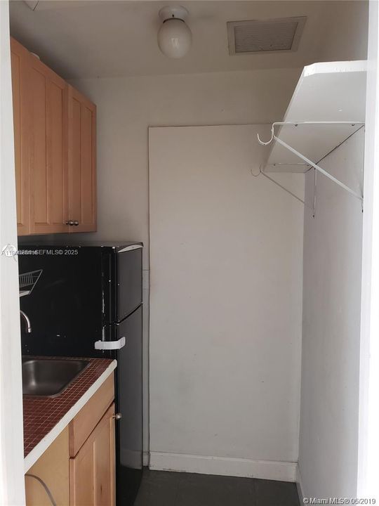 出租: $1,500 (1 贝兹, 1 浴室, 550 平方英尺)