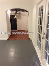 出租: $1,500 (1 贝兹, 1 浴室, 550 平方英尺)