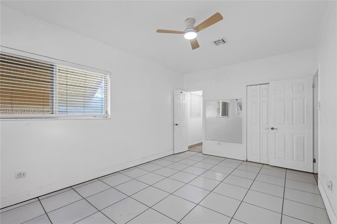 For Sale: $539,000 (2 beds, 2 baths, 1676 Square Feet)