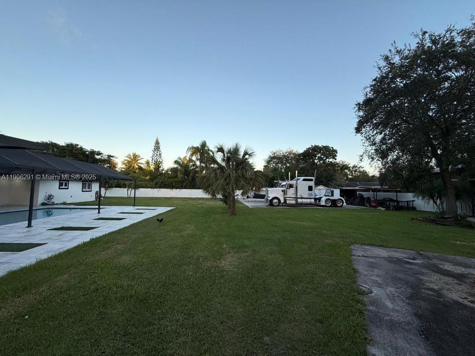 На продажу: $1,300,000 (4 спален, 3 ванн, 2508 Квадратных фут)