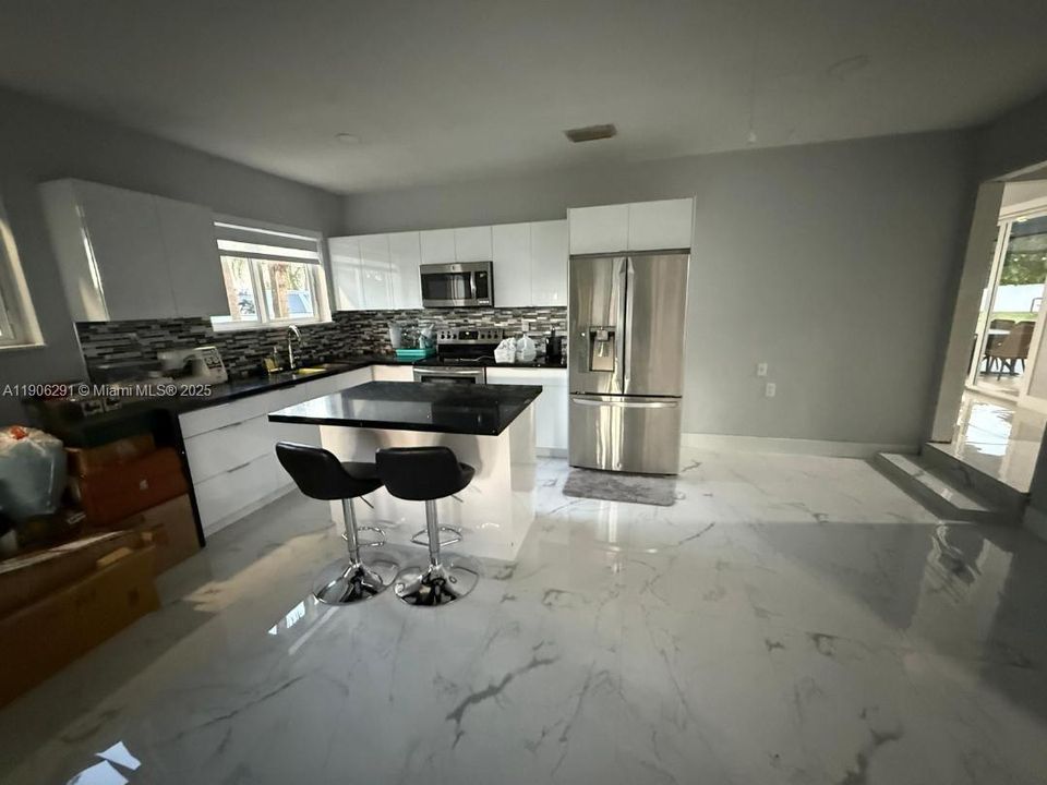 На продажу: $1,300,000 (4 спален, 3 ванн, 2508 Квадратных фут)