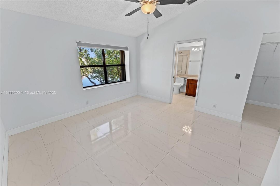 For Sale: $375,000 (3 beds, 2 baths, 1380 Square Feet)