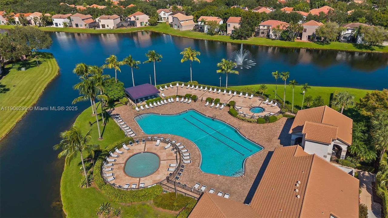 For Sale: $375,000 (3 beds, 2 baths, 1380 Square Feet)