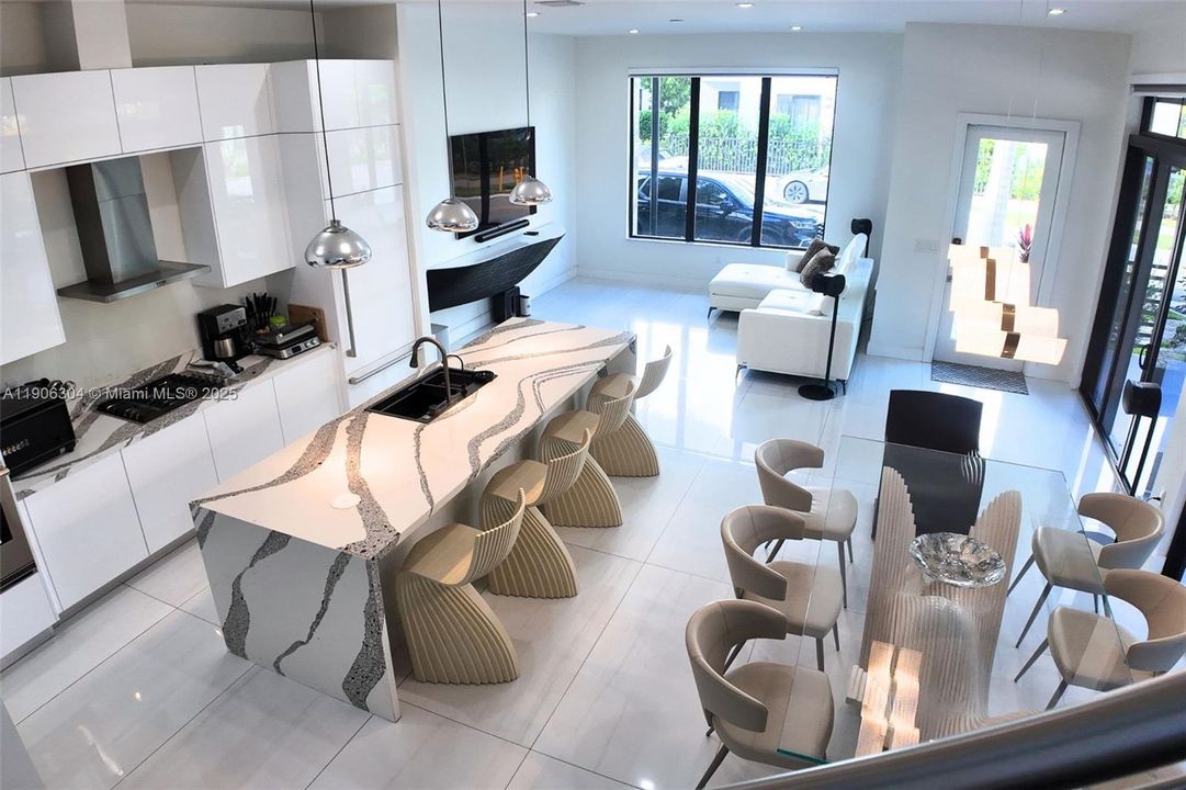 待售: $1,550,000 (4 贝兹, 4 浴室, 2257 平方英尺)