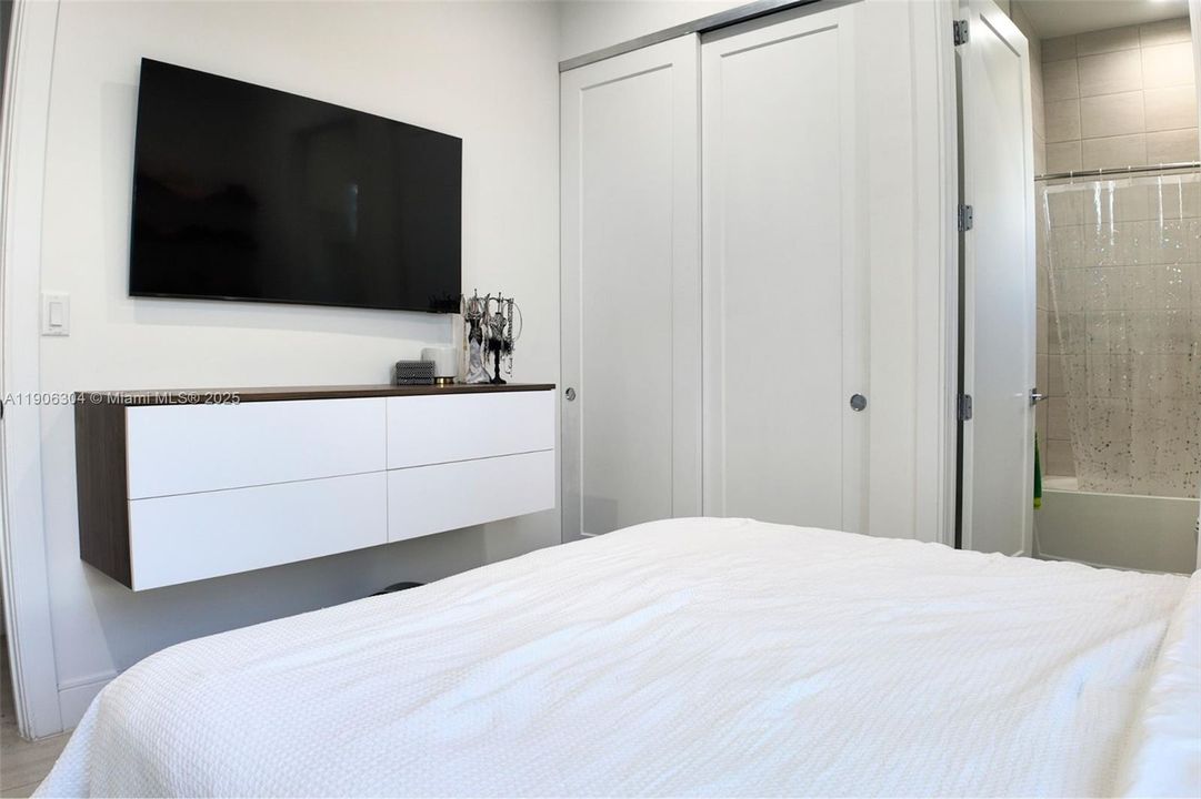 待售: $1,550,000 (4 贝兹, 4 浴室, 2257 平方英尺)