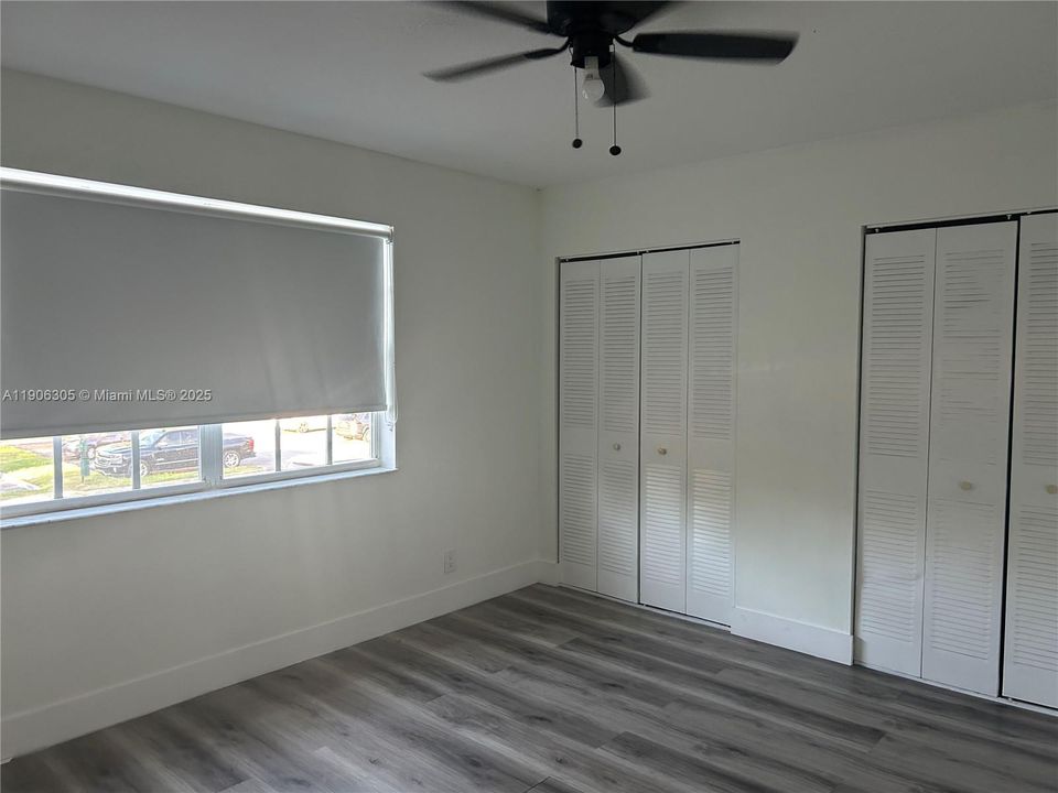 Activo con contrato: $240,000 (2 camas, 2 baños, 985 Pies cuadrados)