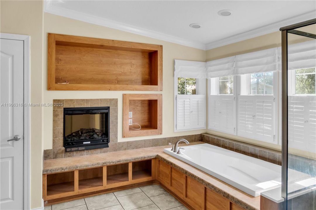 For Sale: $700,000 (5 beds, 3 baths, 0 Square Feet)