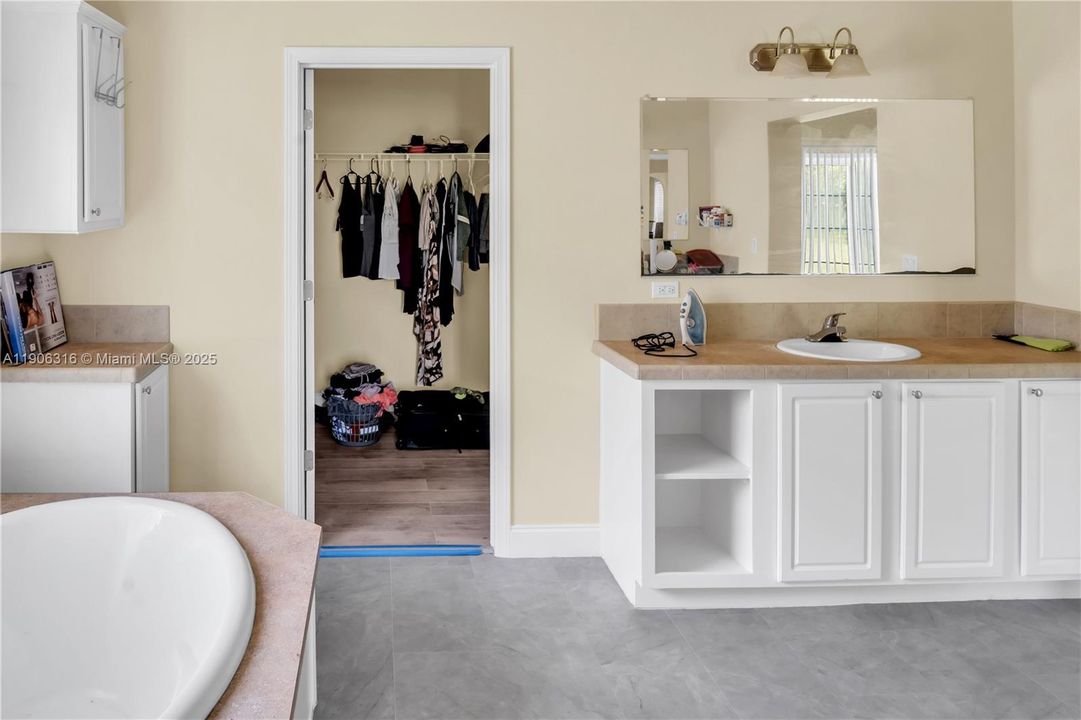 For Sale: $700,000 (5 beds, 3 baths, 0 Square Feet)